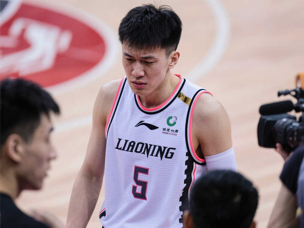 辛纳将继续 辛纳将继续